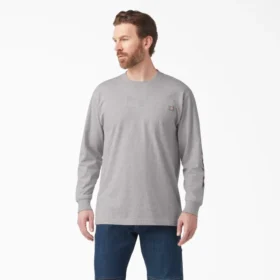 Camicia a maniche lunghe con taschino e logo