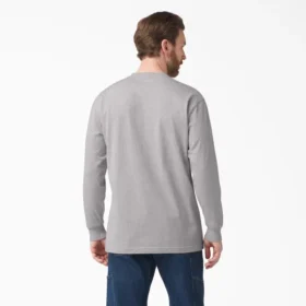 Camicia a maniche lunghe con taschino e logo