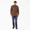 Camicia a quadri a maniche lunghe Flex dalla vestibilità comoda Camicia a quadri a maniche lunghe Flex dalla vestibilità comoda