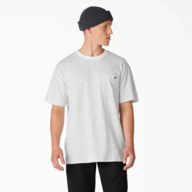 Camicia a righe con taschino, vestibilità regolare Camicia a righe con taschino, vestibilità regolare