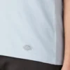 Camicia da donna a maniche corte con tasca e effetto rinfrescante Camicia da donna a maniche corte con tasca e effetto rinfrescante
