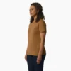 Camicia da donna a maniche corte con taschino Camicia da donna a maniche corte con taschino