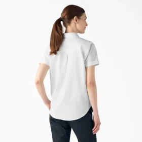 Camicia da donna con bottoni