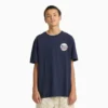 Camicia grafica a maniche corte con badge Americana in pantaloncini Camicia grafica a maniche corte con badge Americana in pantaloncini