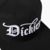 Cappellino con visiera piatta ricamata Cappellino con visiera piatta ricamata