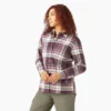 Giacca a camicia con cappuccio in flanella da donna Giacca a camicia con cappuccio in flanella da donna