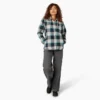 Giacca a camicia con cappuccio in flanella da donna Giacca a camicia con cappuccio in flanella da donna