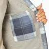 Giacca a camicia con cappuccio in flanella da donna Giacca a camicia con cappuccio in flanella da donna
