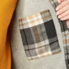 Giacca a camicia con cappuccio in flanella da donna Giacca a camicia con cappuccio in flanella da donna