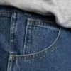 Jeans dalla vestibilità comoda di Jake Hayes Jeans dalla vestibilità comoda di Jake Hayes