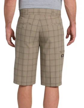 Pantaloncini a quadri con tasche multiuso, vestibilità regolare, 13″