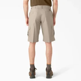 Pantaloncini cargo Flex dalla vestibilità comoda, 13″