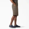 Pantaloncini cargo Flex dalla vestibilità comoda, 13″