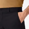 Pantaloncini cargo Flex dalla vestibilità comoda, 13″