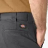 Pantaloncini cargo Flex dalla vestibilità comoda, 13″