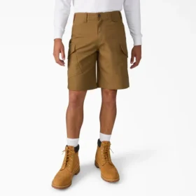 Pantaloncini cargo Tradebuilt in tela di cotone, 11″