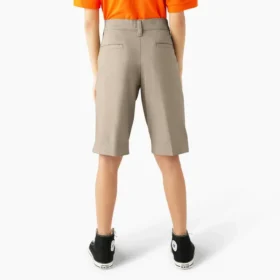Pantaloncini da bambina dal taglio classico, taglie 4-20