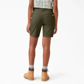 Pantaloncini da donna con vestibilità comoda e effetto rinfrescante, 9″