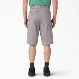 Pantaloncini da lavoro a vestibilità ampia e davanti piatto, 13″ Pantaloncini da lavoro a vestibilità ampia e davanti piatto, 13″