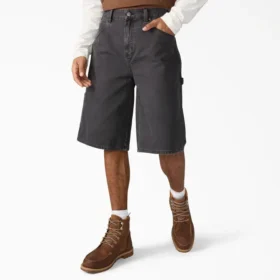 Pantaloncini in tela da carpentiere dal taglio morbido e dall’effetto consumato, 13″