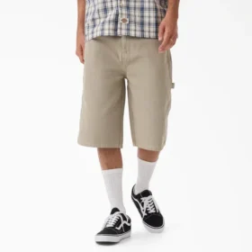 Pantaloncini in tela da carpentiere dal taglio morbido e dall’effetto consumato, 13″