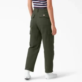 Pantaloni cargo da donna a vita alta e taglio corto