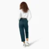 Pantaloni cargo da donna a vita alta e taglio corto Pantaloni cargo da donna a vita alta e taglio corto