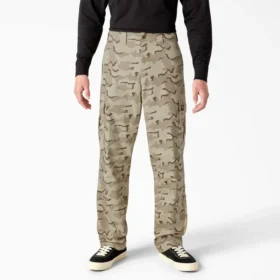 Pantaloni cargo Dickies Skateboarding dalla vestibilità ampia con stampa mimetica