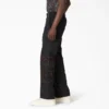 Pantaloni con toppe rivisitati Pantaloni con toppe rivisitati