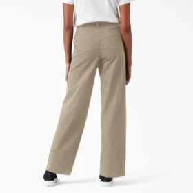 Pantaloni da donna a gamba larga dal taglio morbido