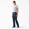 Pantaloni slim fit a zampa d’elefante da donna Pantaloni slim fit a zampa d’elefante da donna