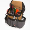 Set composto da marsupio multiuso a 8 tasche e cintura imbottita Set composto da marsupio multiuso a 8 tasche e cintura imbottita
