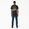 T-shirt con grafica a ferro di cavallo T-shirt con grafica a ferro di cavallo