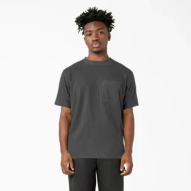 T-shirt con taschino tinta in capo