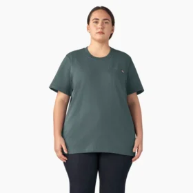 T-shirt da donna in taglie forti con pantaloncini a maniche corte con taschino