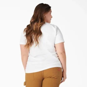 T-shirt da donna in taglie forti con pantaloncini a maniche corte con taschino